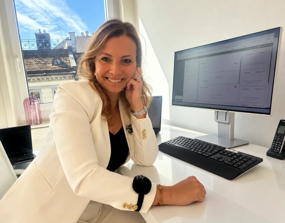 Tünde at her desk